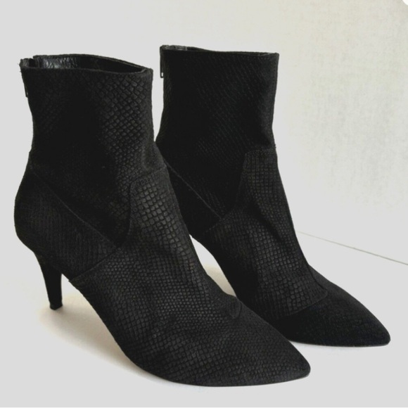 Free People Women’s Boots 8.5 Willa Pointed Toe Black Suede Kitten Heel Y2K - Picture 3 of 10